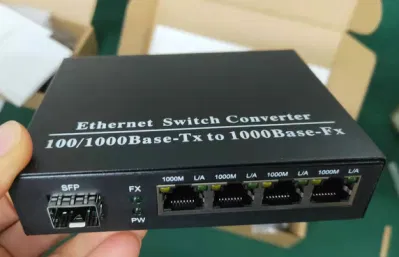 Медиаконвертер Ethernet 10/100/1000base SFP — 4 UTP/RJ45